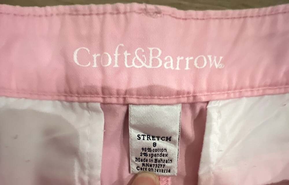Croft & Barrow Classic Fit Capri Pants Size 8 Pink Stretch Cotton - Picture 3 of 6